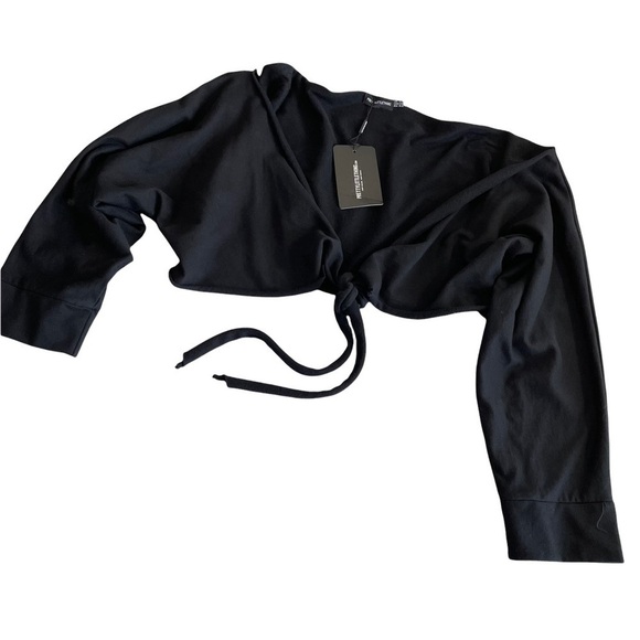 Pretty Little Thing Black Bardot Tie Front Cropped Sweater - Picture 6 of 10